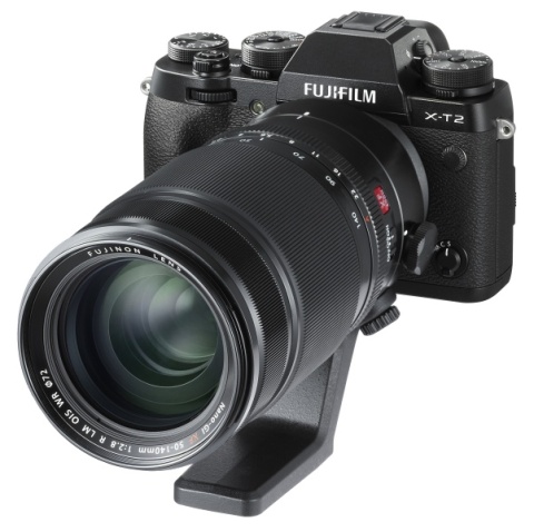 富士フイルム、動体追従性を高めたミラーレスカメラ「FUJIFILM X-T2