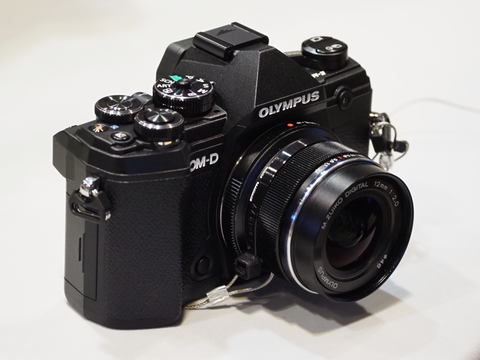 イベントレポート】OM-D E-M5 Mark IIIのハンズオンが盛況の「OLYMPUS
