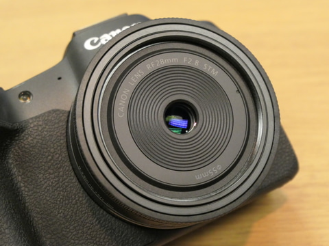 キヤノン、RFマウント最薄・最軽量のパンケーキレンズ「RF28mm F2.8