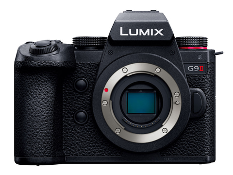 パナソニック、マイクロフォーサーズの“静止画フラッグシップ”「LUMIX