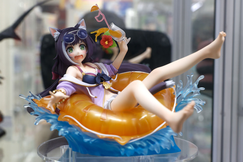 特別企画】【あみあみ展示撮り下ろし】水着姿がまぶしい！「Lucrea