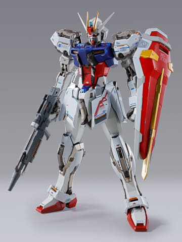 METAL BUILD」の「ストライクガンダム」と「エールストライカーパック