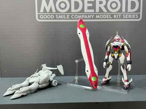 エウレカセブン」の「ニルヴァーシュ type ZERO」がMODEROIDとして立体