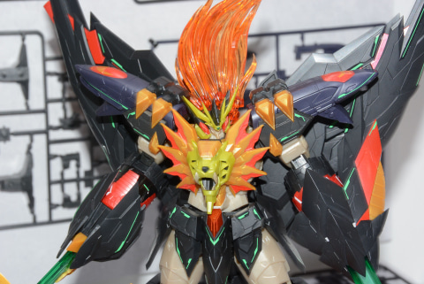 ホビージャパン「AMAKUNITECH ジェネシックガオガイガー」、緑のライン