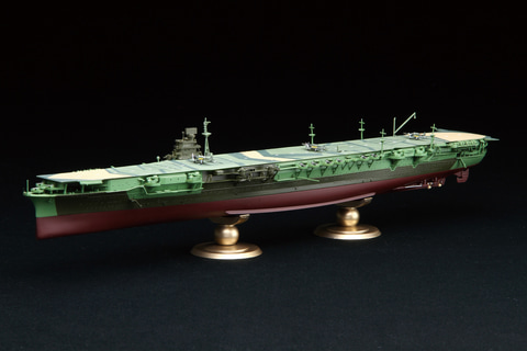 フジミ模型、「日本海軍航空母艦 瑞鶴 フルハルモデル」本日出荷開始