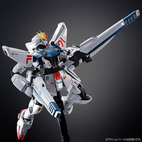 ガンプラ「MG 1/100 ガンダムF91 Ver.2.0[チタニウムフィニッシュ]」の