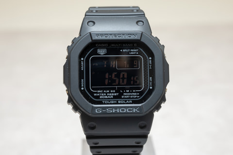 G-SHOCK、初号機正統進化のメタルケース「GW-5000」にモノトーン