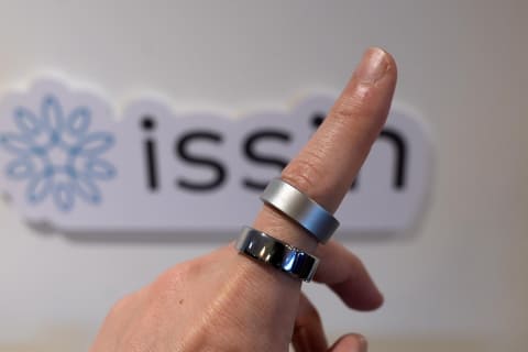 issin、29800円でサブスク不要のスマートリング - Impress Watch