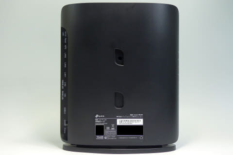 Wi-Fi 7が変わる！ たった2万円ちょっとで10GbE対応！ 縦置き！ の新