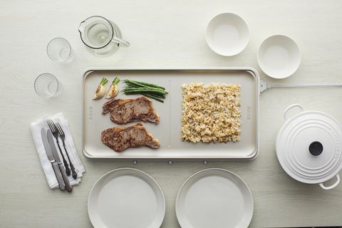 パナソニック、2口IH調理器としても使える「IHデイリーホットプレート