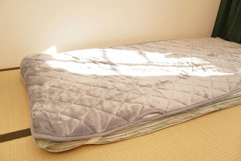 パナ「暖房敷きパッド」で快眠生活を送る。温度調整が秀逸【家電