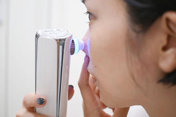 パナソニック、サッカー日本代表カラー“JFAブルー”をまとった創風機「Q