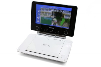 危機管理グッズとしてのポータブルDVDプレーヤー「東芝 SD-P96DT