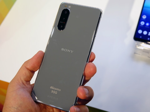 ドコモからも「Xperia 5 II SO-52A」、11月12日発売 - ケータイ Watch