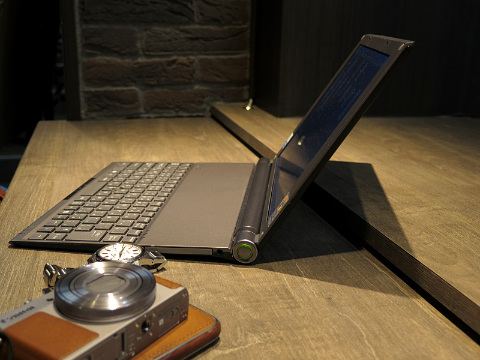 モバイラーが憧れた名機を今風に蘇らせる】ソニー「バイオノート505