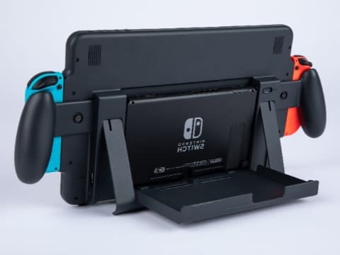 Nintendo Switchを格納して11.6型画面でプレイできる外付けモニター