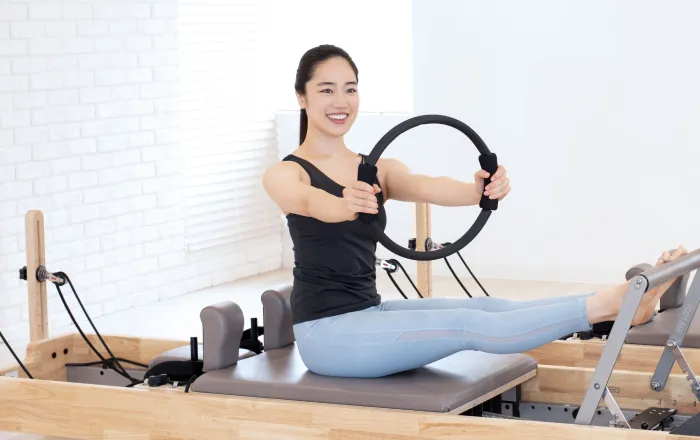 ホットヨガ＆マシンピラティスLAVA柏店