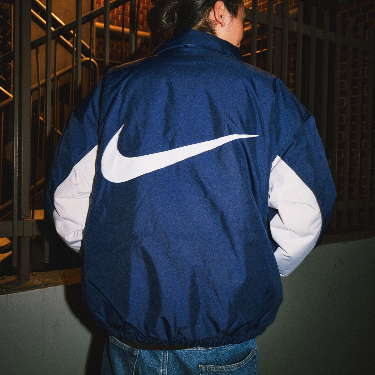 NIKE AS M NK SOLO SWSH PUFFER MIDNIGHT NAVY/WHITE 23HO-I（ナイキ