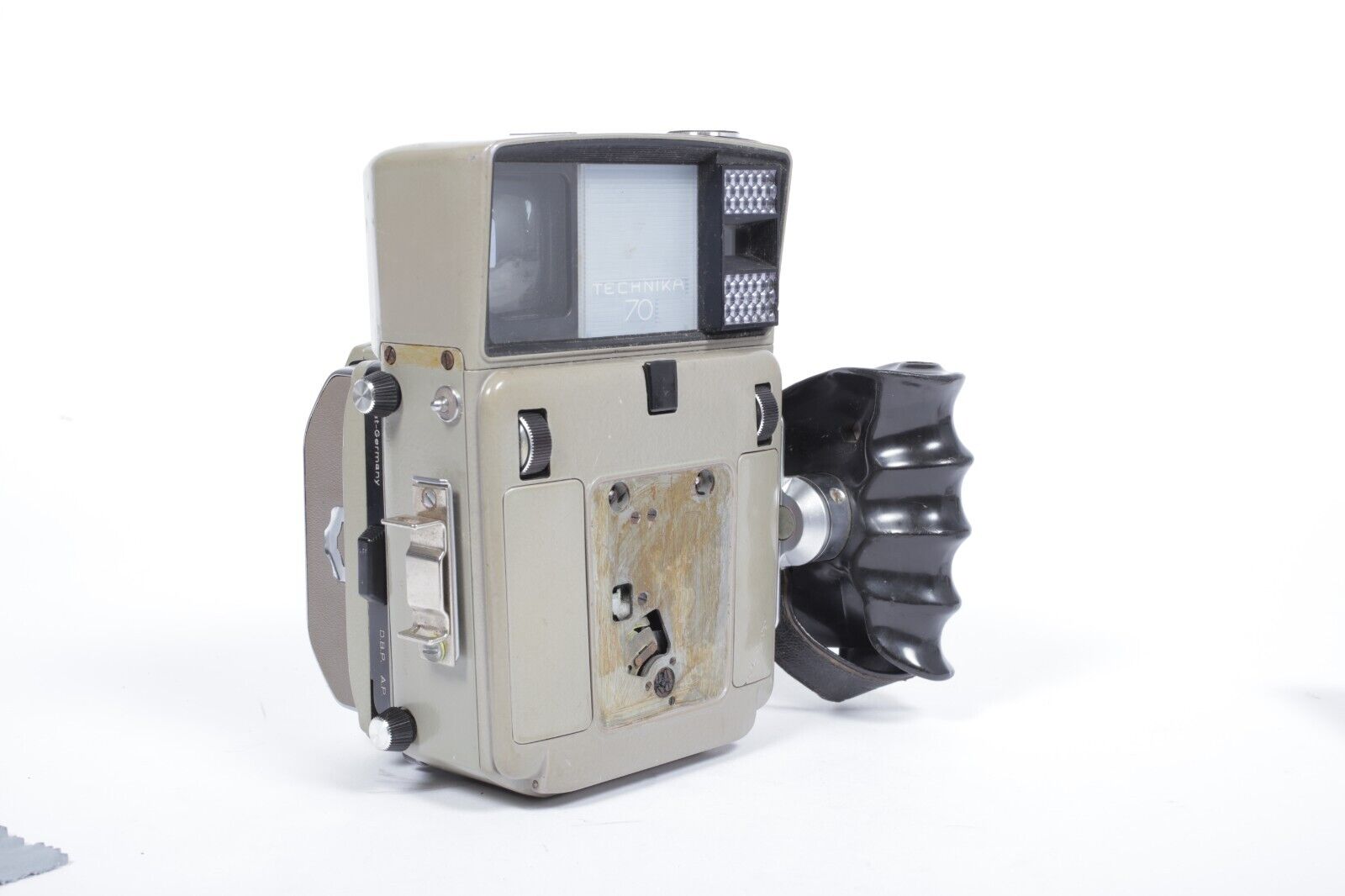 Linhof Technika 70 V 6X9 camera with 6X7 back and 80mm F2.8