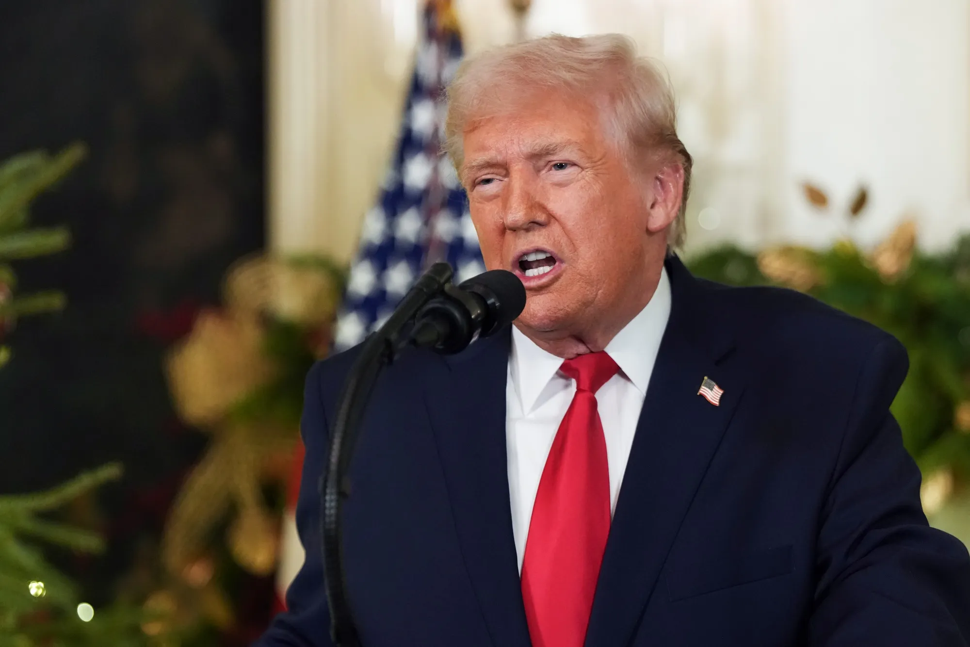 トランプ大統領、生活苦巡る懸念緩和に努める－政策の成果アピール