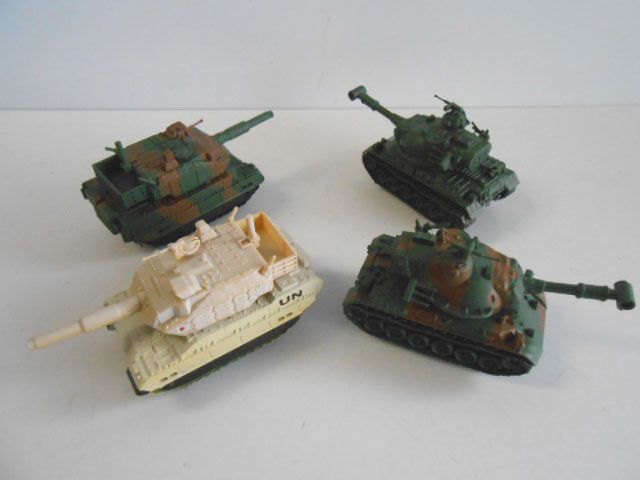 ♯Kyi17Go カプセルQ ワールド タンク 陸上 自衛隊編 全8種 - メルカリ