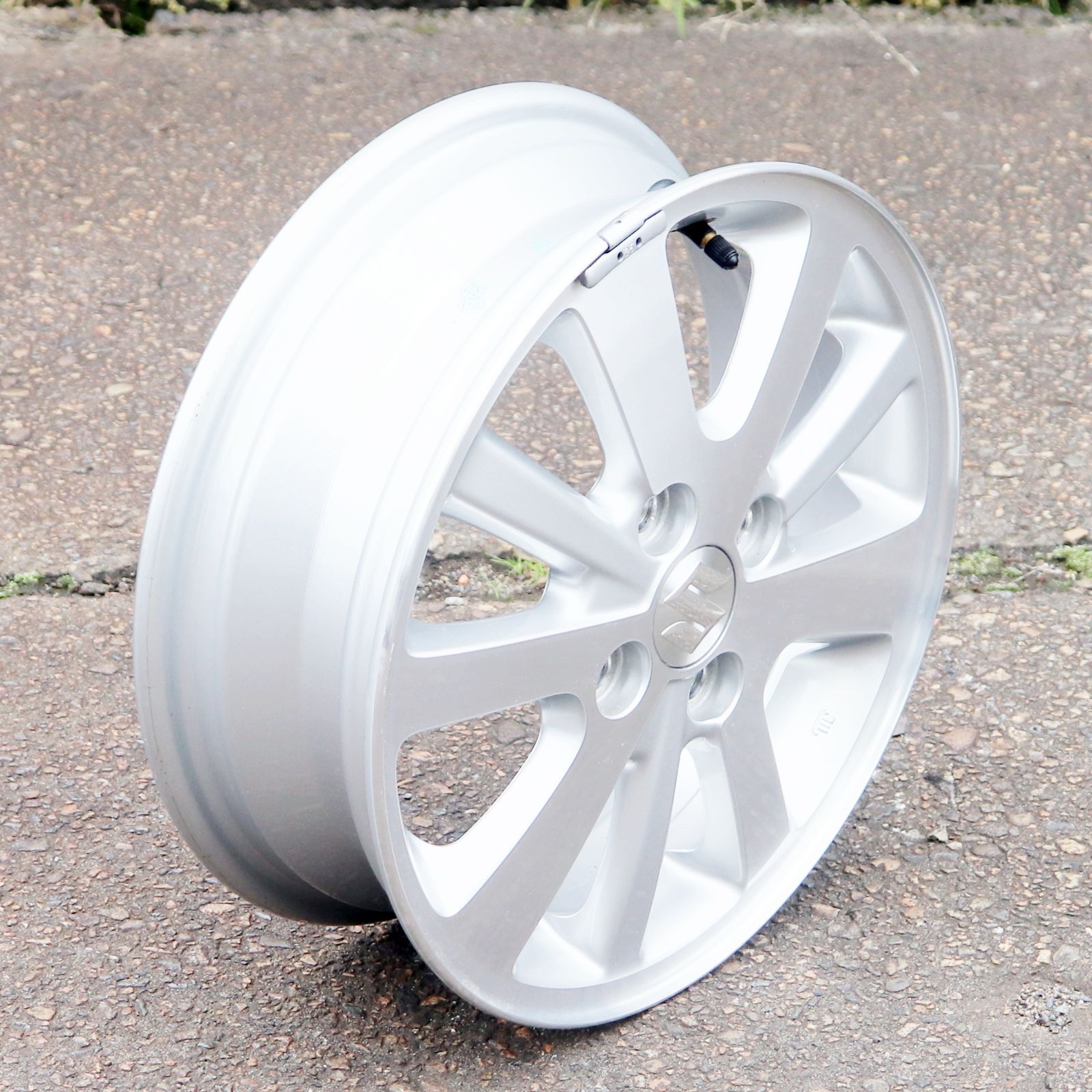 新潟発 新車外し スズキ エブリィ 純正 アルミホイール (4.5J×14＋50