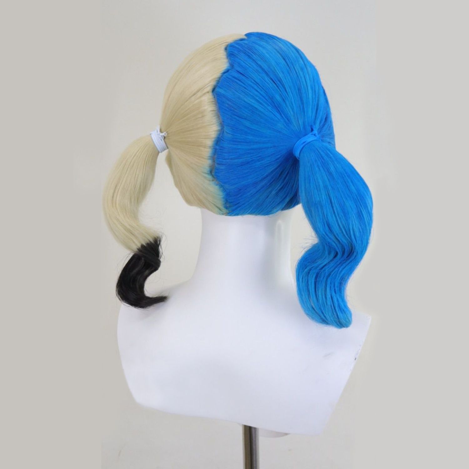 お取寄せ商品！納期ご相談下さい！】コスプレ耐熱ウィッグ コスプレ