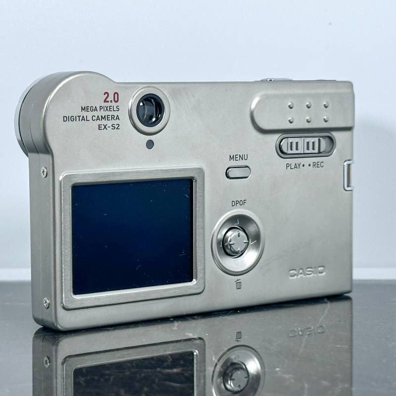 CASIO EX-S2 オールド コンデジ デジカメ シルバー 箱あり CASIO