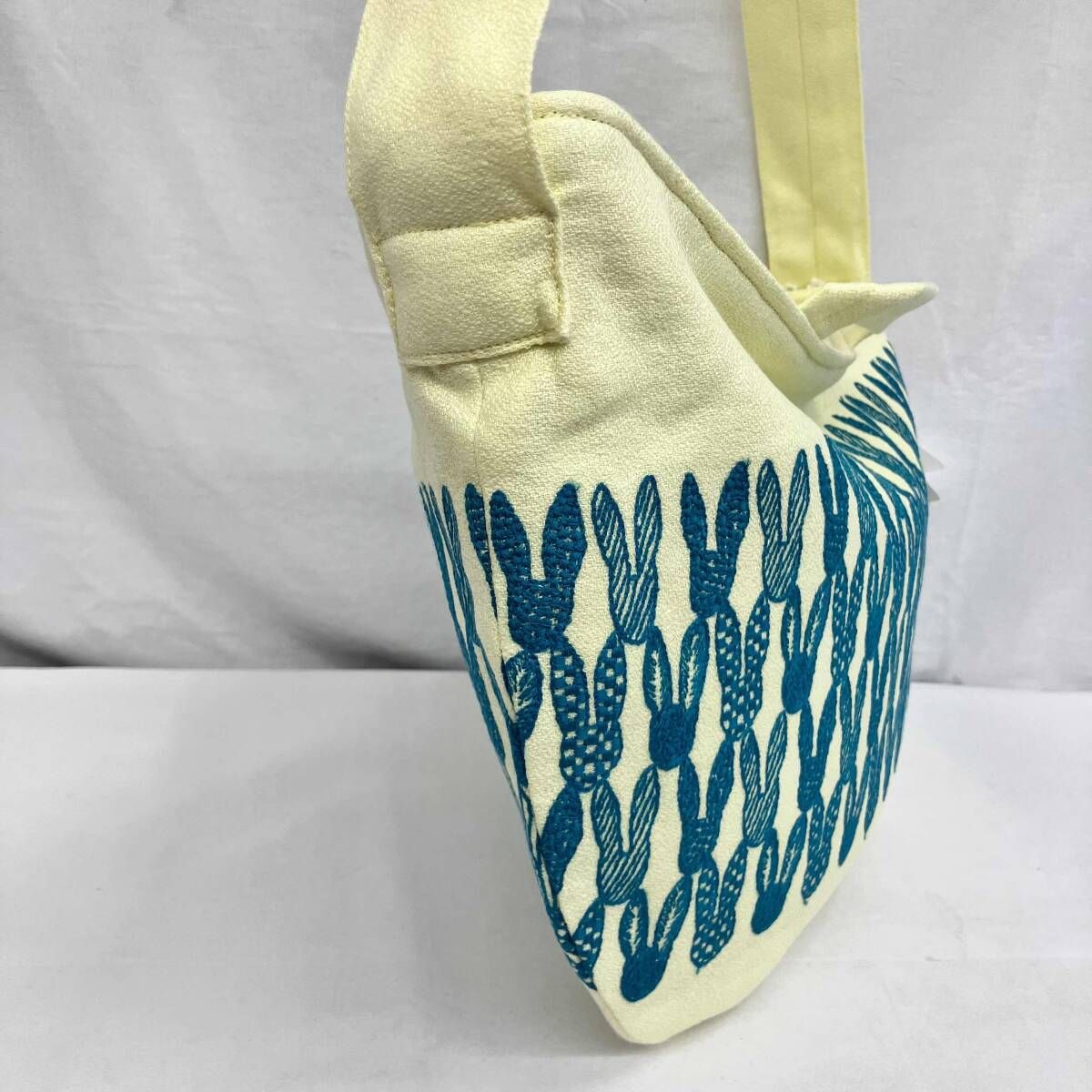 mina perhonen ミナペルホネン／pomppiaポンピア／ウサギ／abs9596