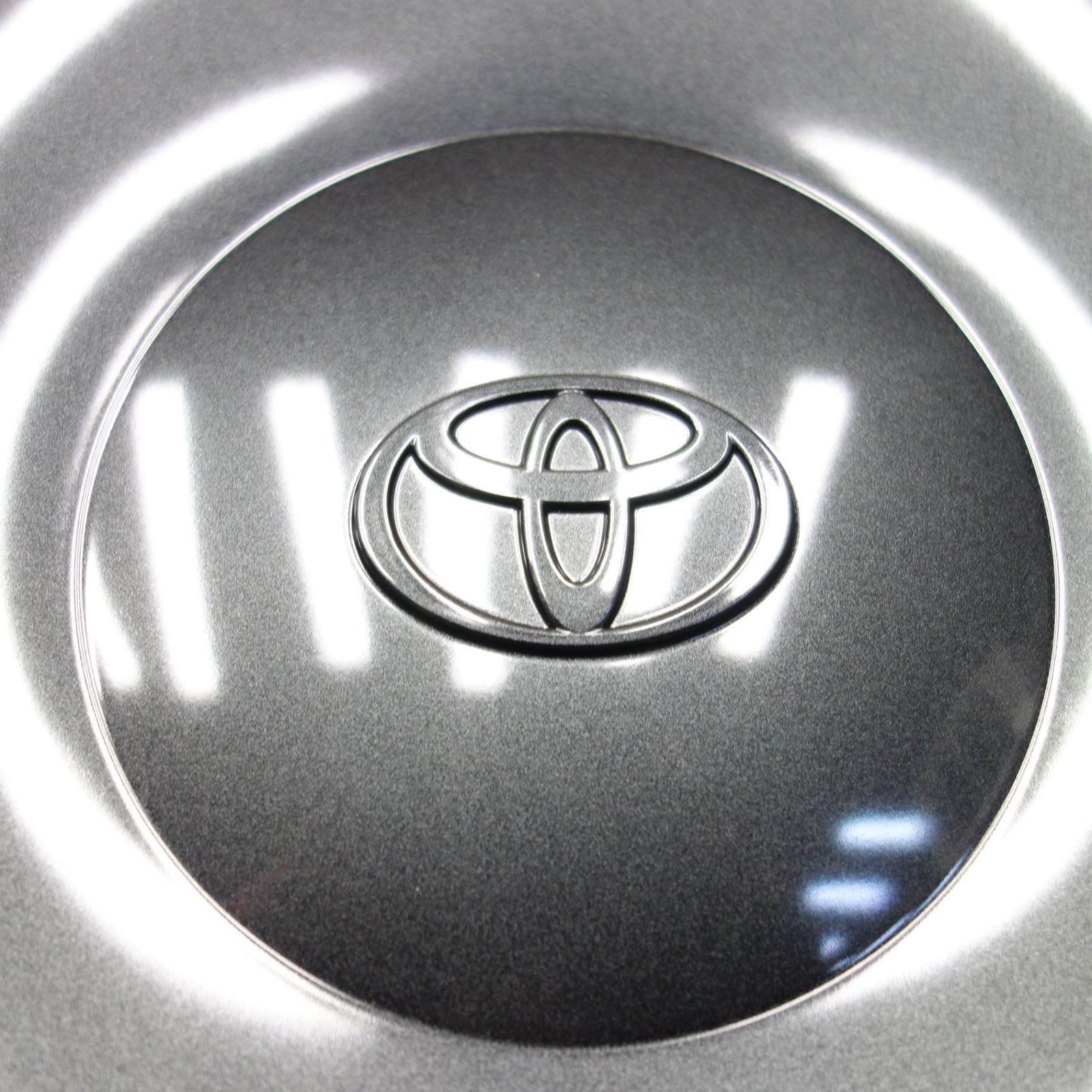 送料無料] 新車外し☆トヨタ 10系 シエンタ Zグレード 純正 スチール