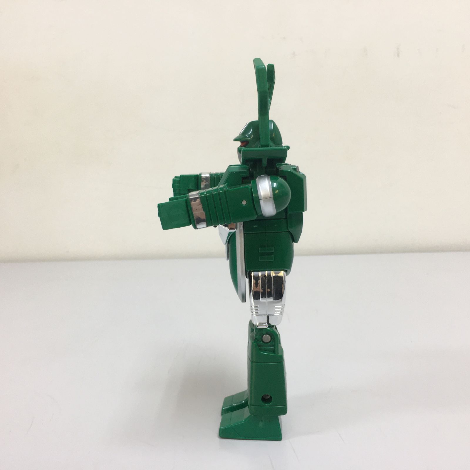 ○ビーロボカブタック スーパーチェンジシリーズ クワジーロ