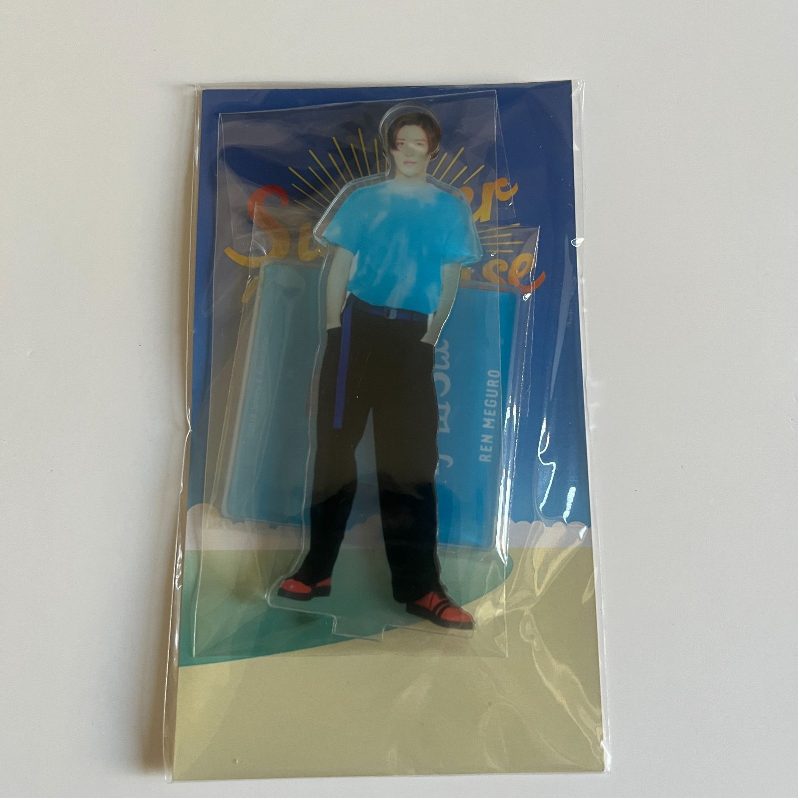 Summer Paradise 2018 目黒蓮 アクリルスタンド Amazon.co.jp: SnowMan