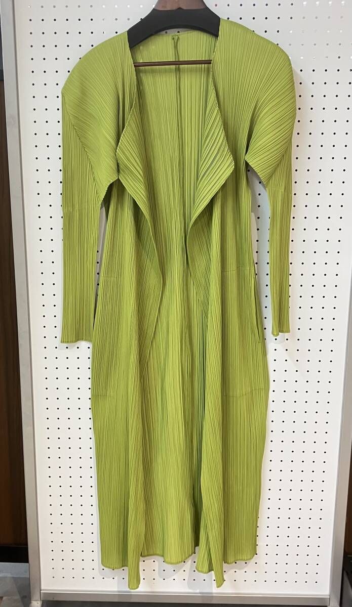 PLEATS PLEASE オリーブグリーン 長袖カーディガン PLEATS PLEASE