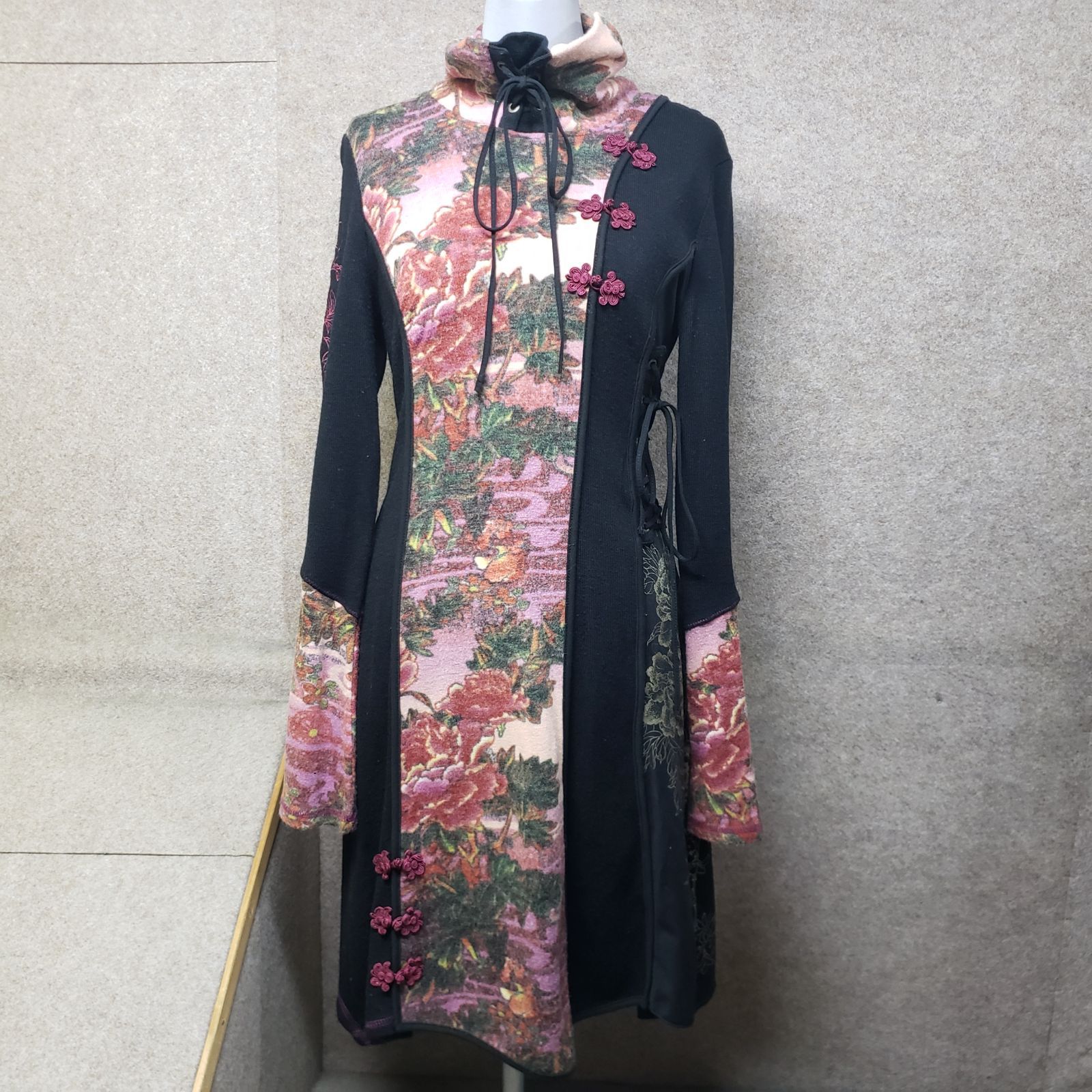 OZZ ONESTE ワンピース チャイナボタン装飾 u7256e - メルカリ