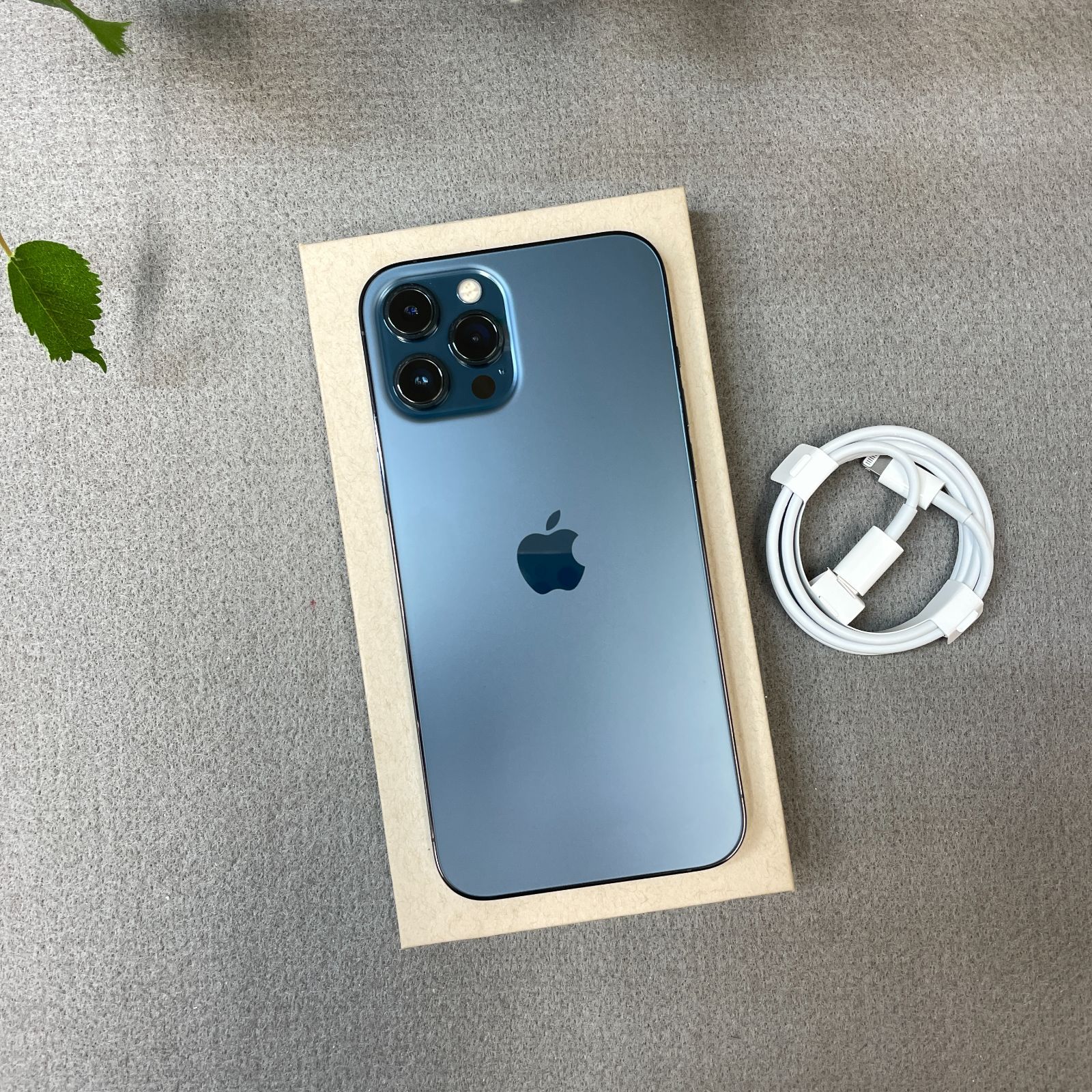 iPhone12 Pro Max 256Gb パシフィックブルー 国内SIMフリー 送料無料