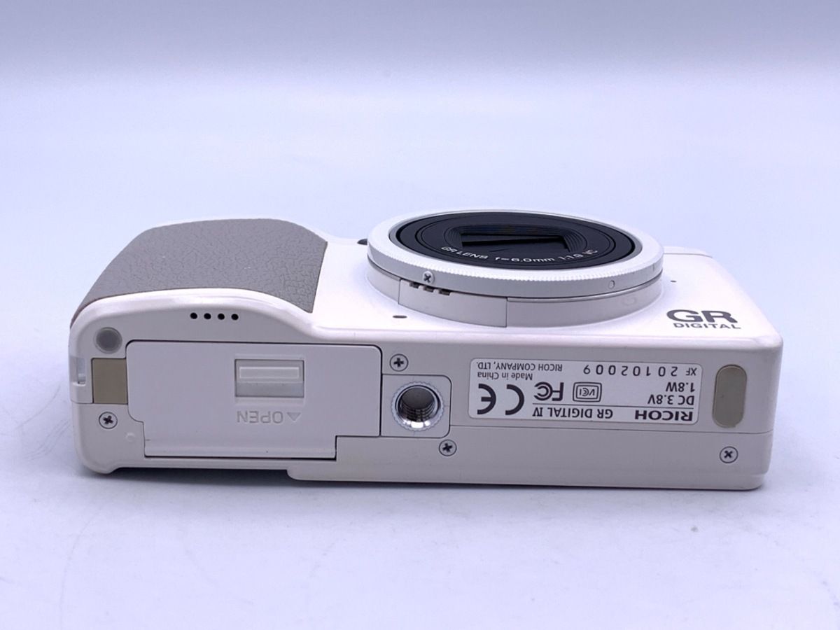 中古】 【並品】 リコー GR DIGITAL IV ホワイトエディション - メルカリ