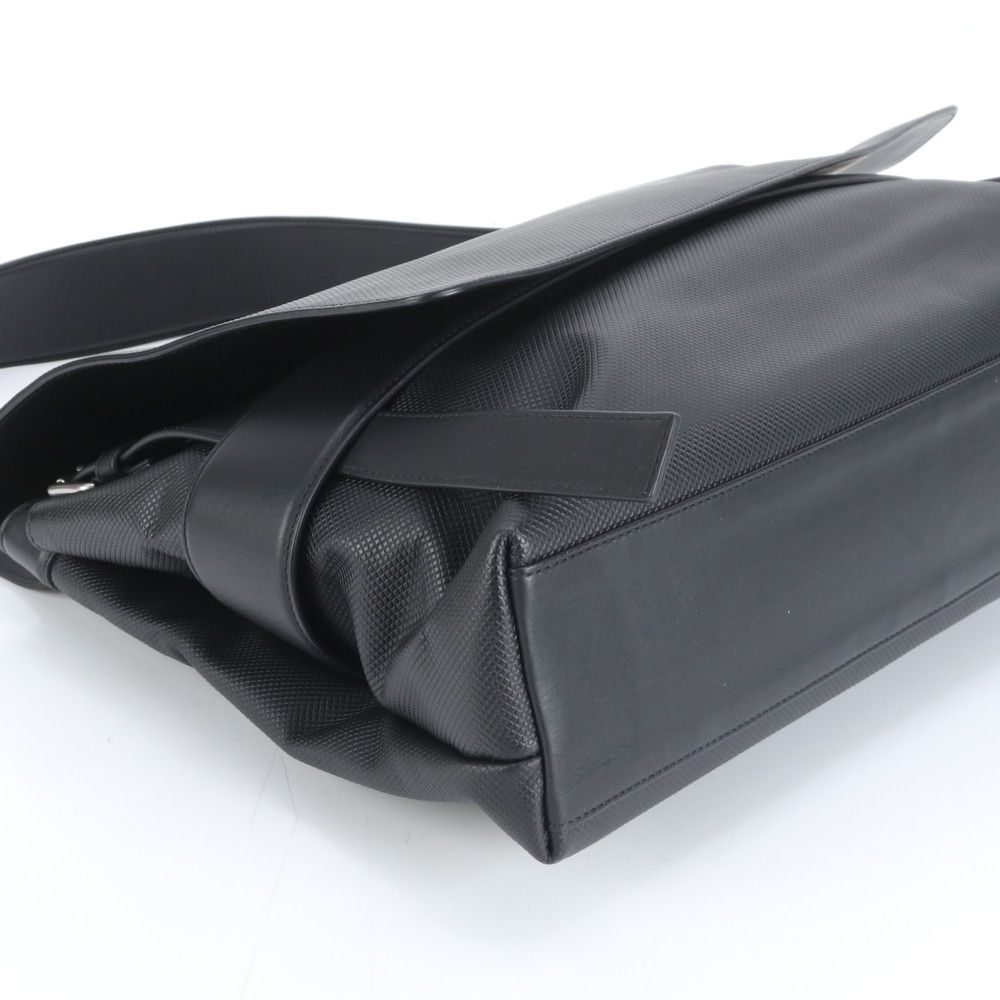 極美品 ボッテガヴェネタ レザー ショルダーバッグ 斜め掛け