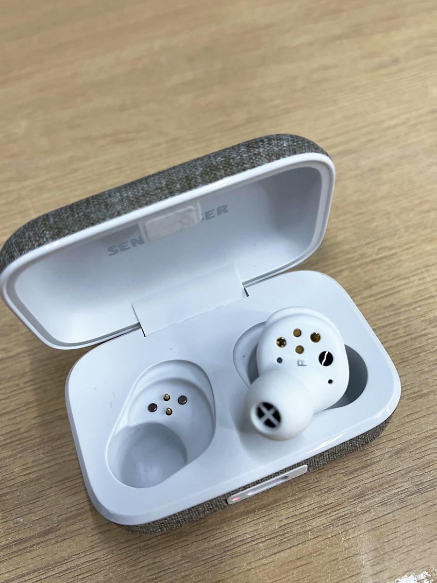 ジャンク品】 SENNHEISER ゼンハイザー Momentum True Wireless 3