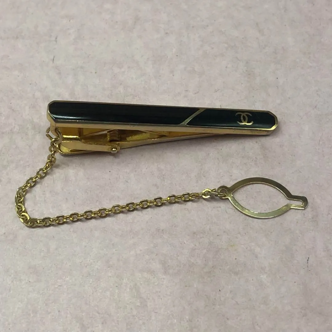 2026年最新】シャネル タイピンの人気アイテム - メルカリ