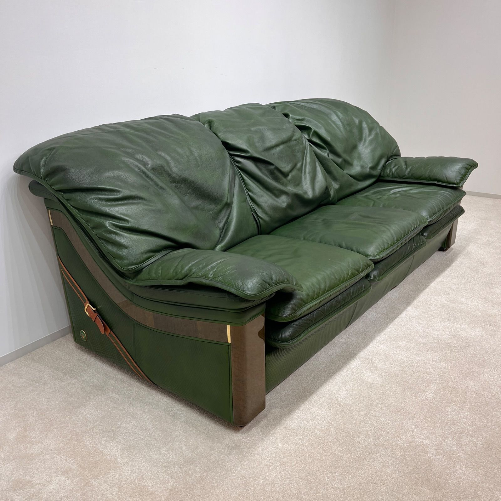 FORMITALIA （パオロ•グッチ）Paolo GUCCI ソファ3＋1＋1＋オットマン+