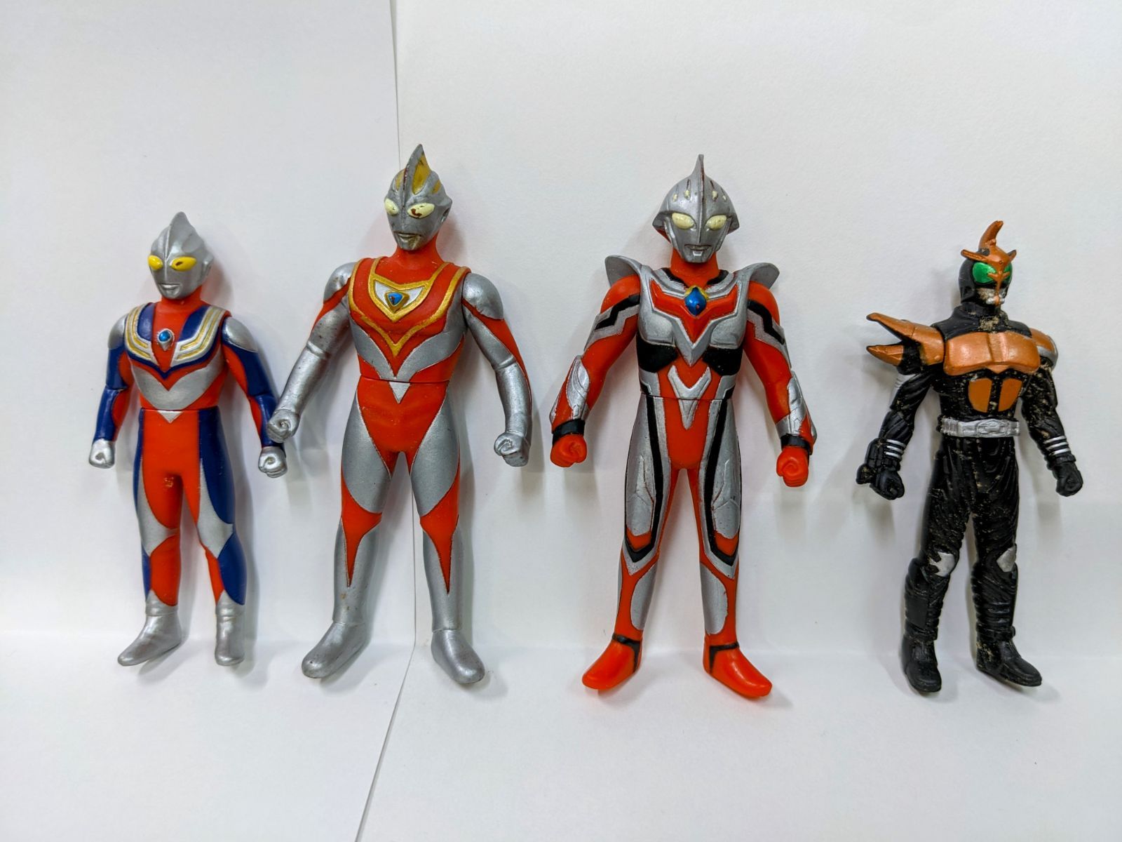 ウルトラマン 仮面ライダー ソフビ人形やフィギュアなど まとめ売り