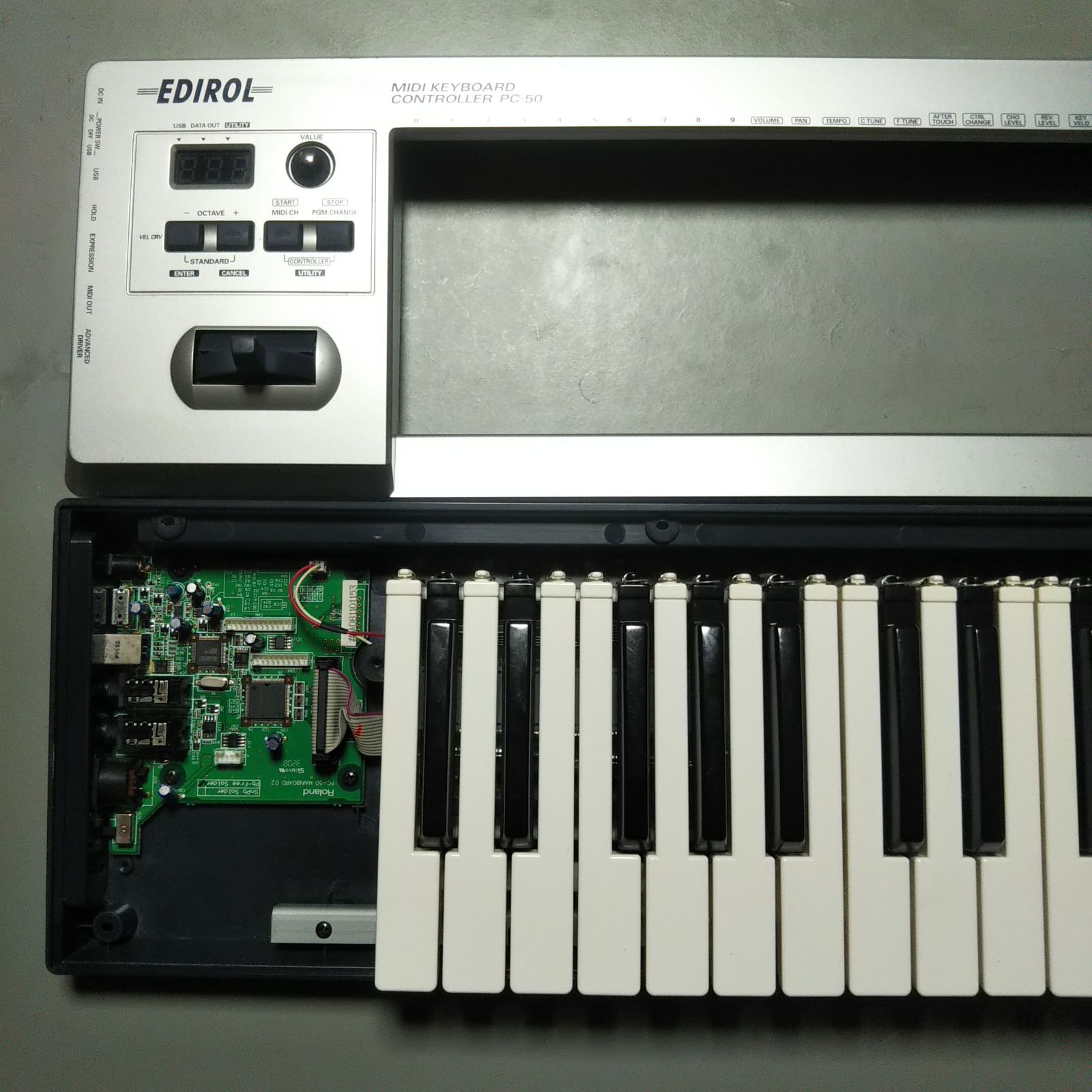 Roland MIDI Keyboard Controller EDIROL PC-50 USB MIDI標準