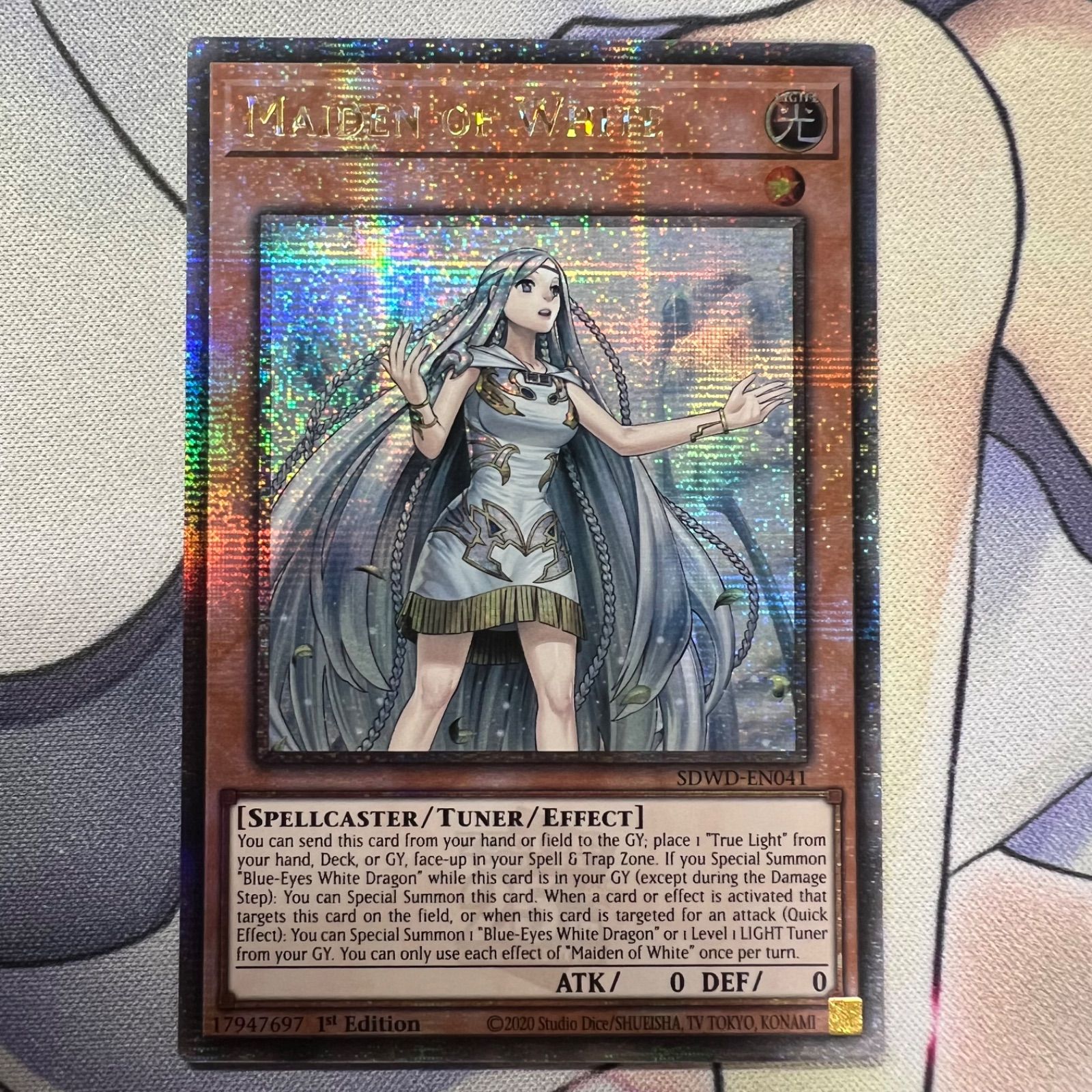 HIGH-RESOLUTION ARTWORK 白の聖女エクレシア コナミスタイル|KONAMIの