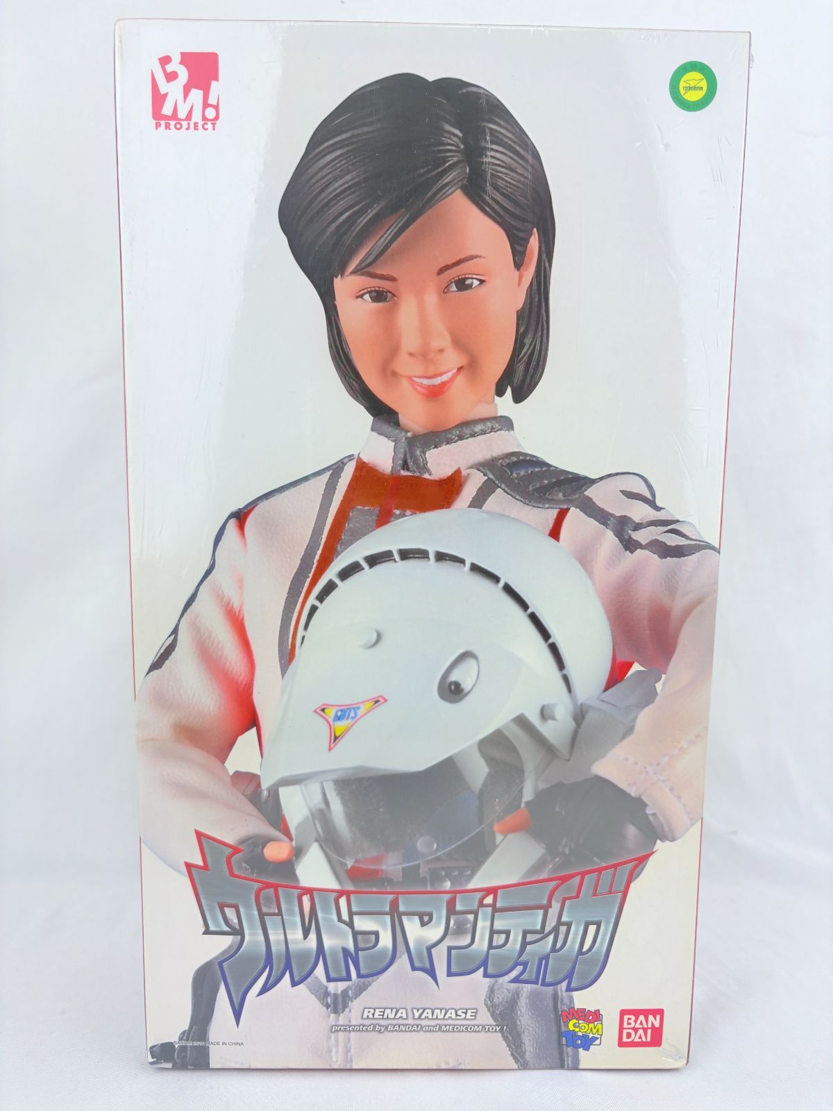 PBM ヤナセ・レナ 隊員 1/6 フィギュア 関節可動 人形 ウルトラマン