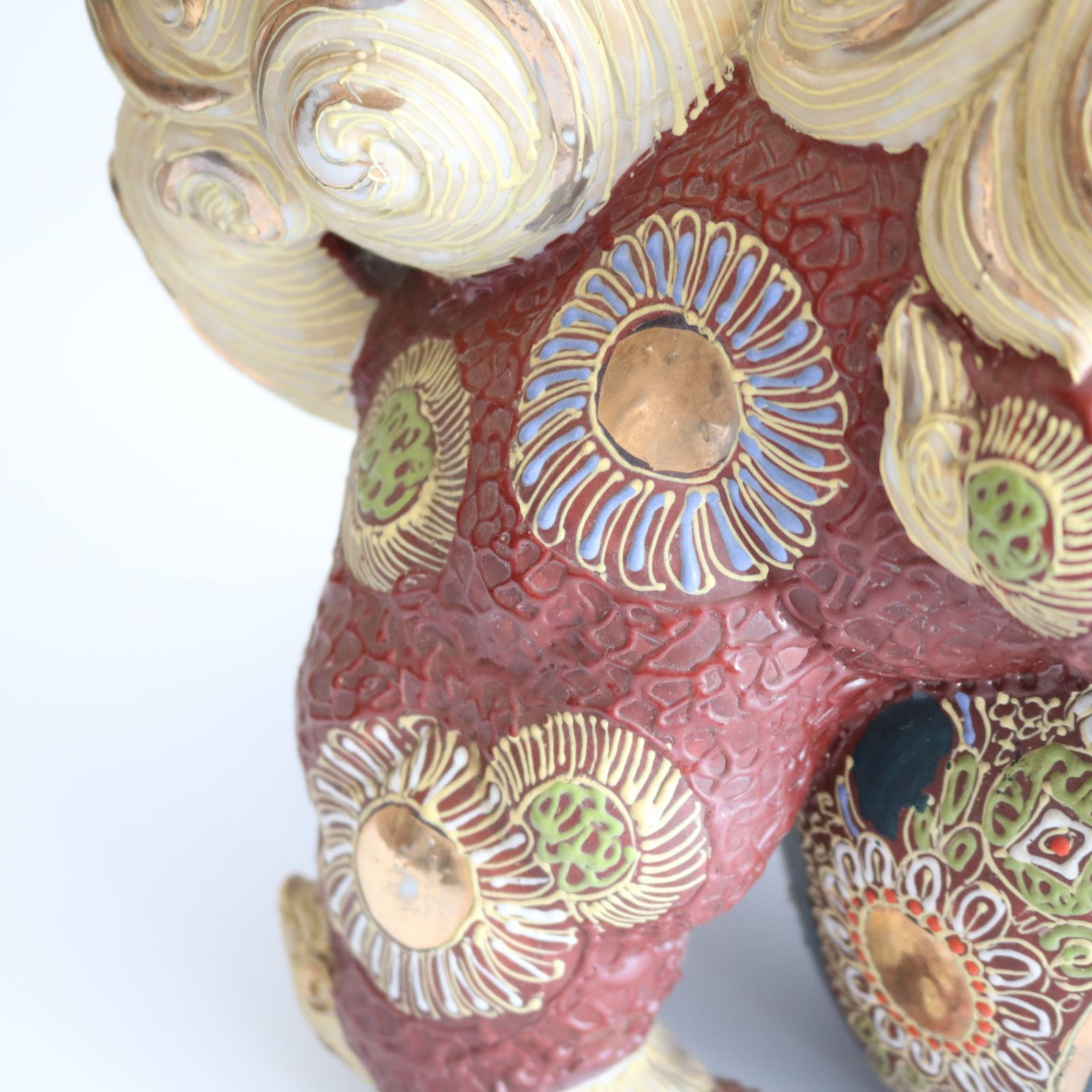 美品 九谷焼 シーサー 沖縄 琉球 狛犬 獅子 玉乗り獅子 狂犬 陶器製