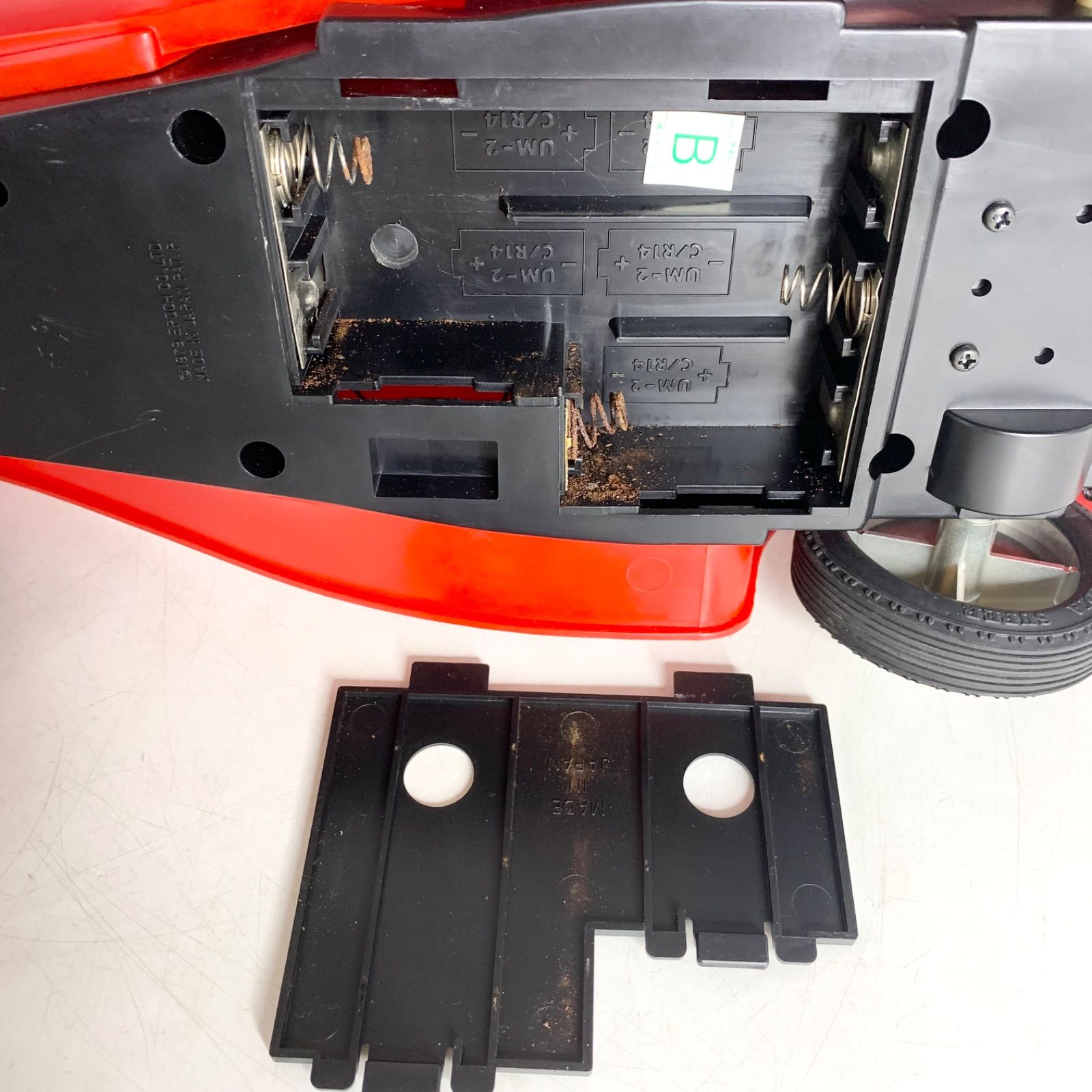 ラジコン エポック社 1/10 デジカ ジャガー SS100Z DIGICA JAGUAR