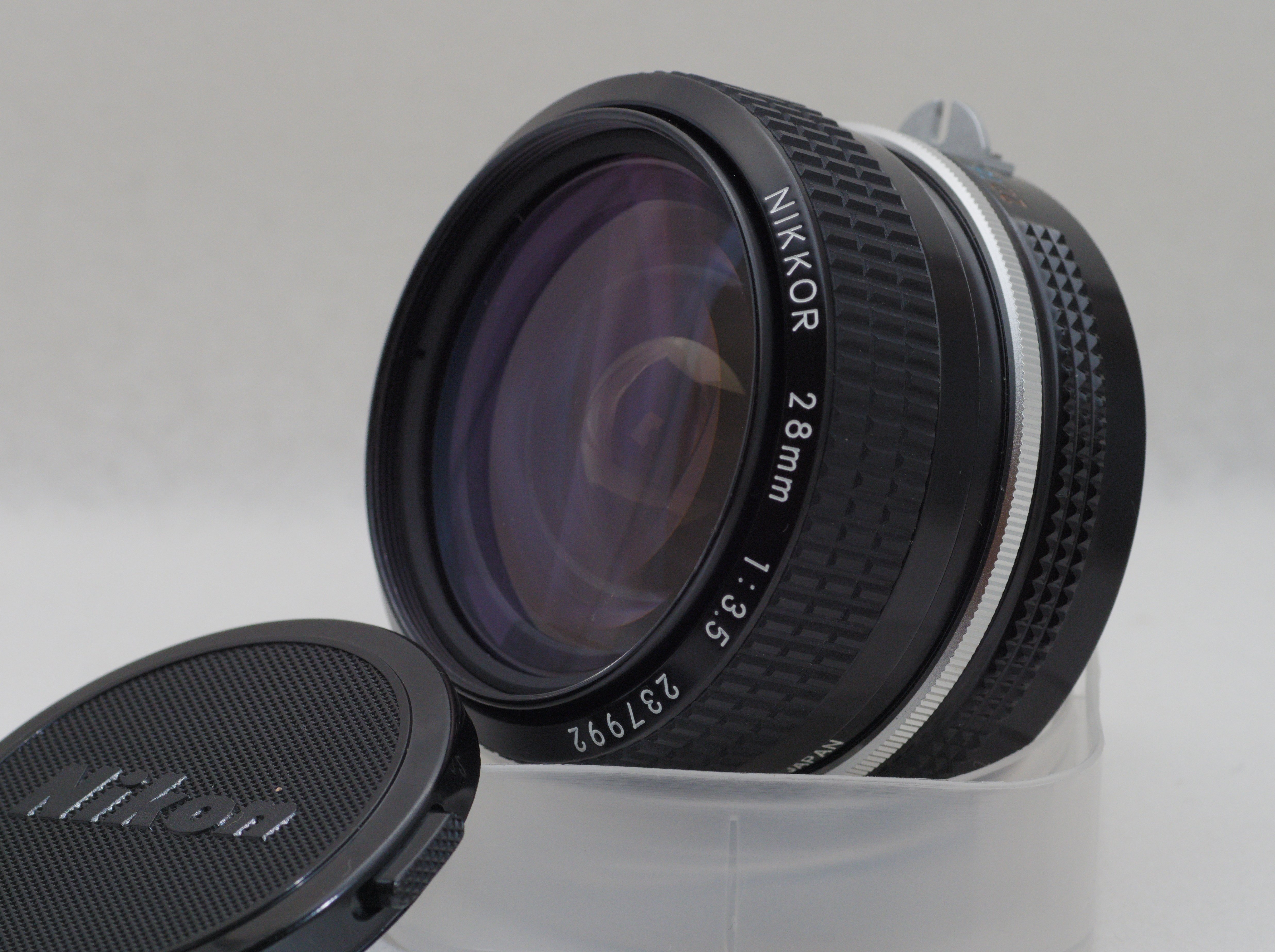 レンズ沼あれこれ：NIKKOR 28mm F3.5｜ひっくすK