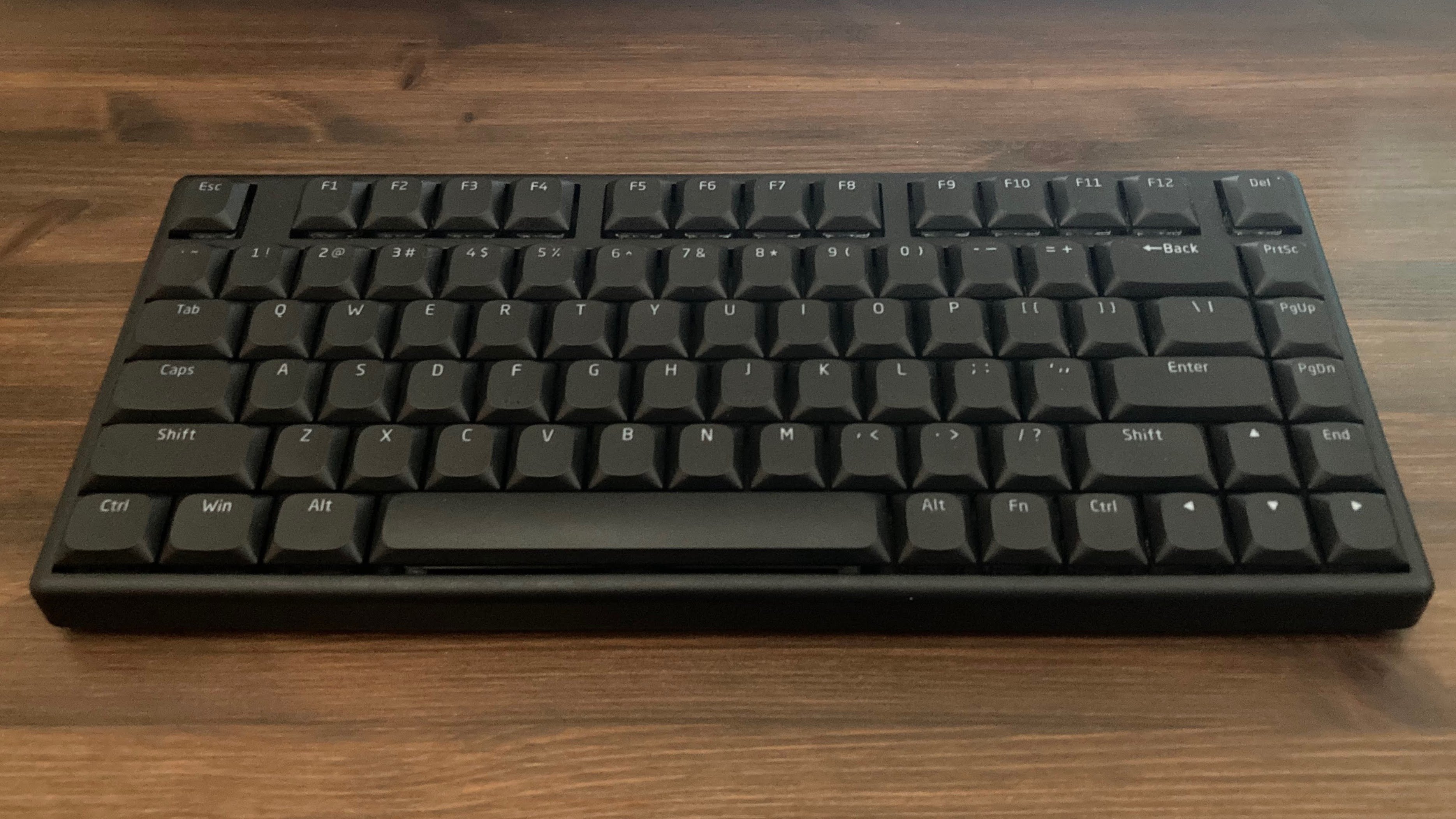 NiZ Micro82 Black 静電容量無接点方式で特異な高性能モデル｜参考