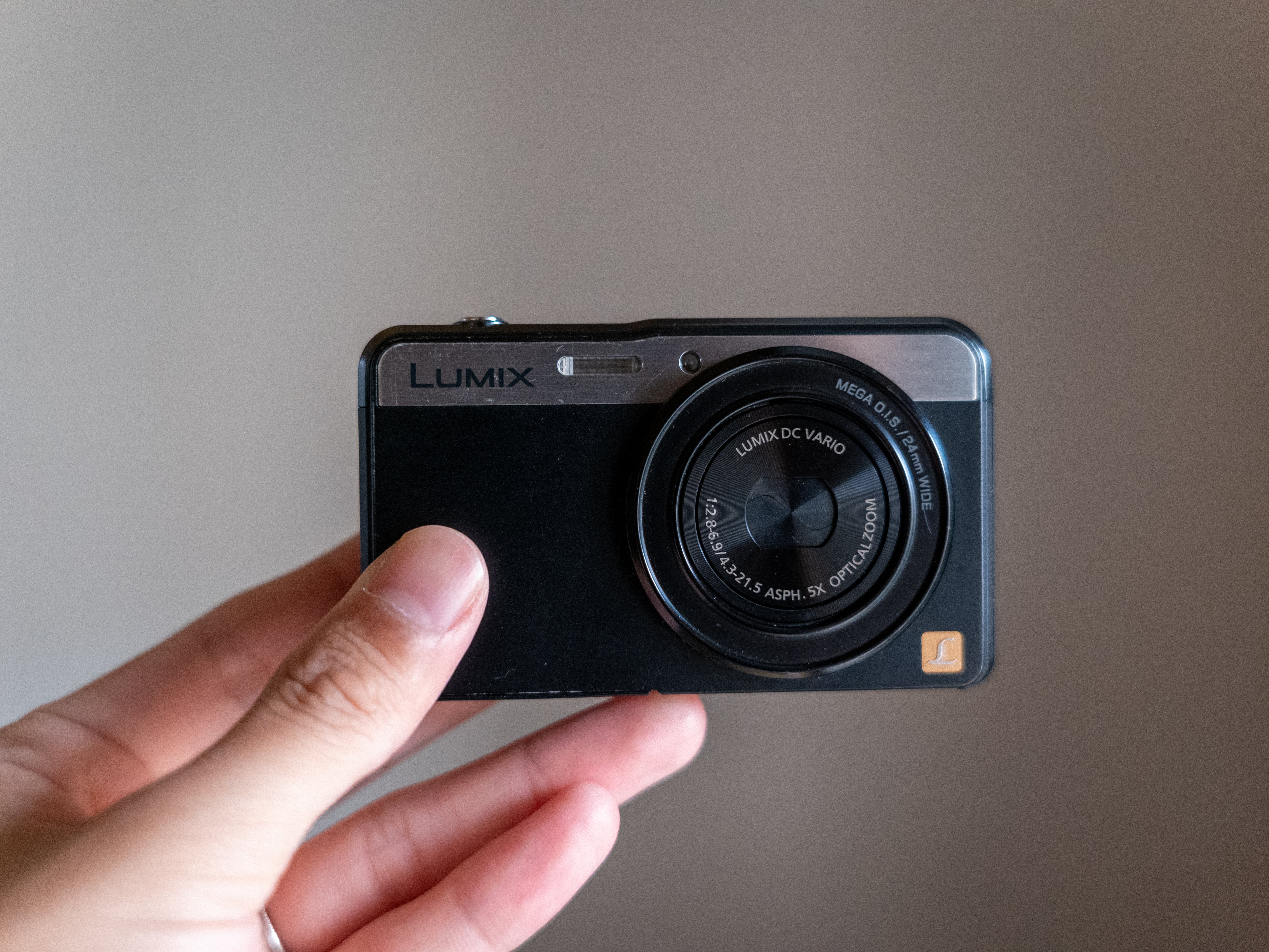 ミニミニオールドコンデジ | 僕のカメラ | note｜鈴木ユートピア