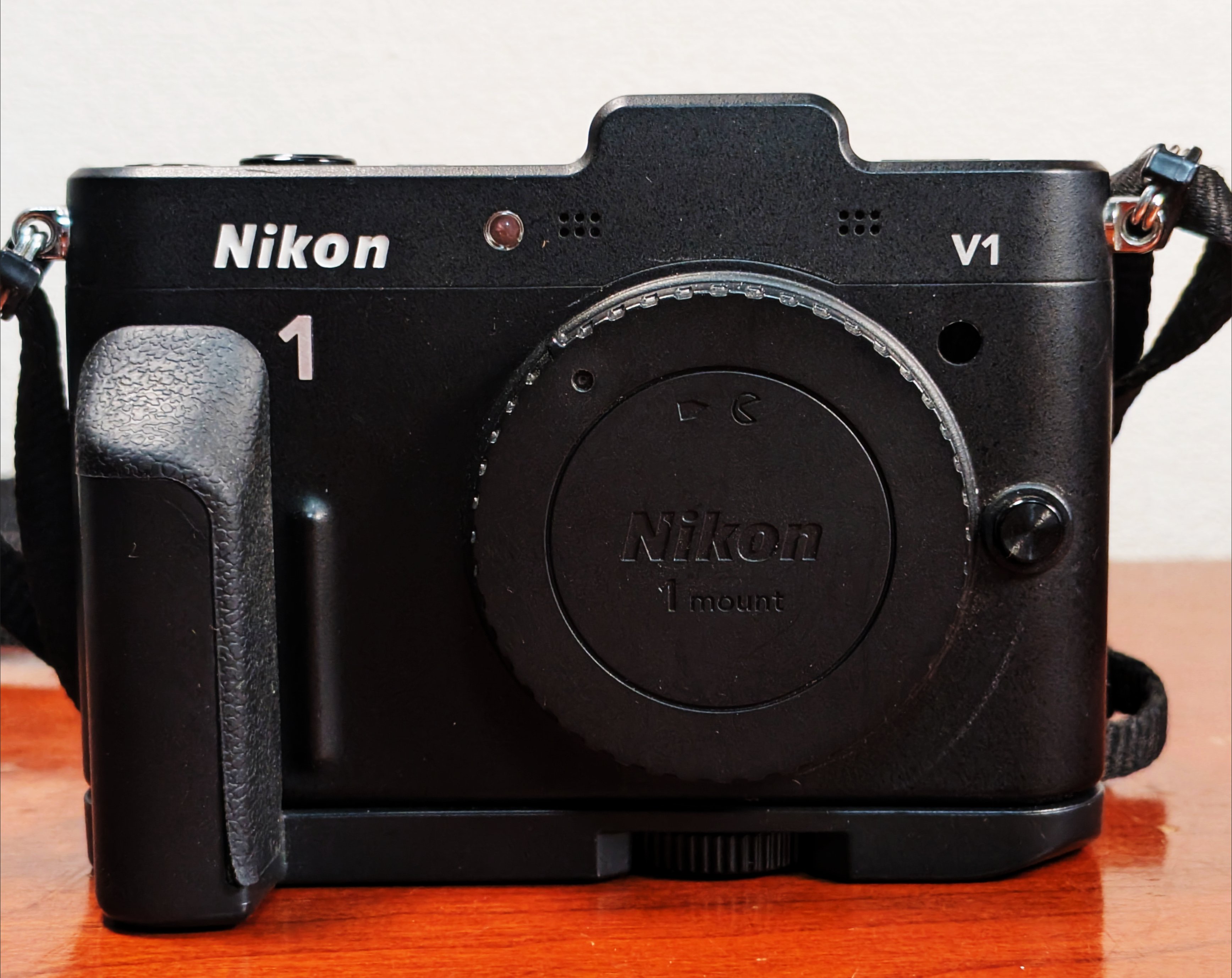 今更、Nikon1のすすめ ～ 小型軽量ミラーレスカメラシステム ｜かるり